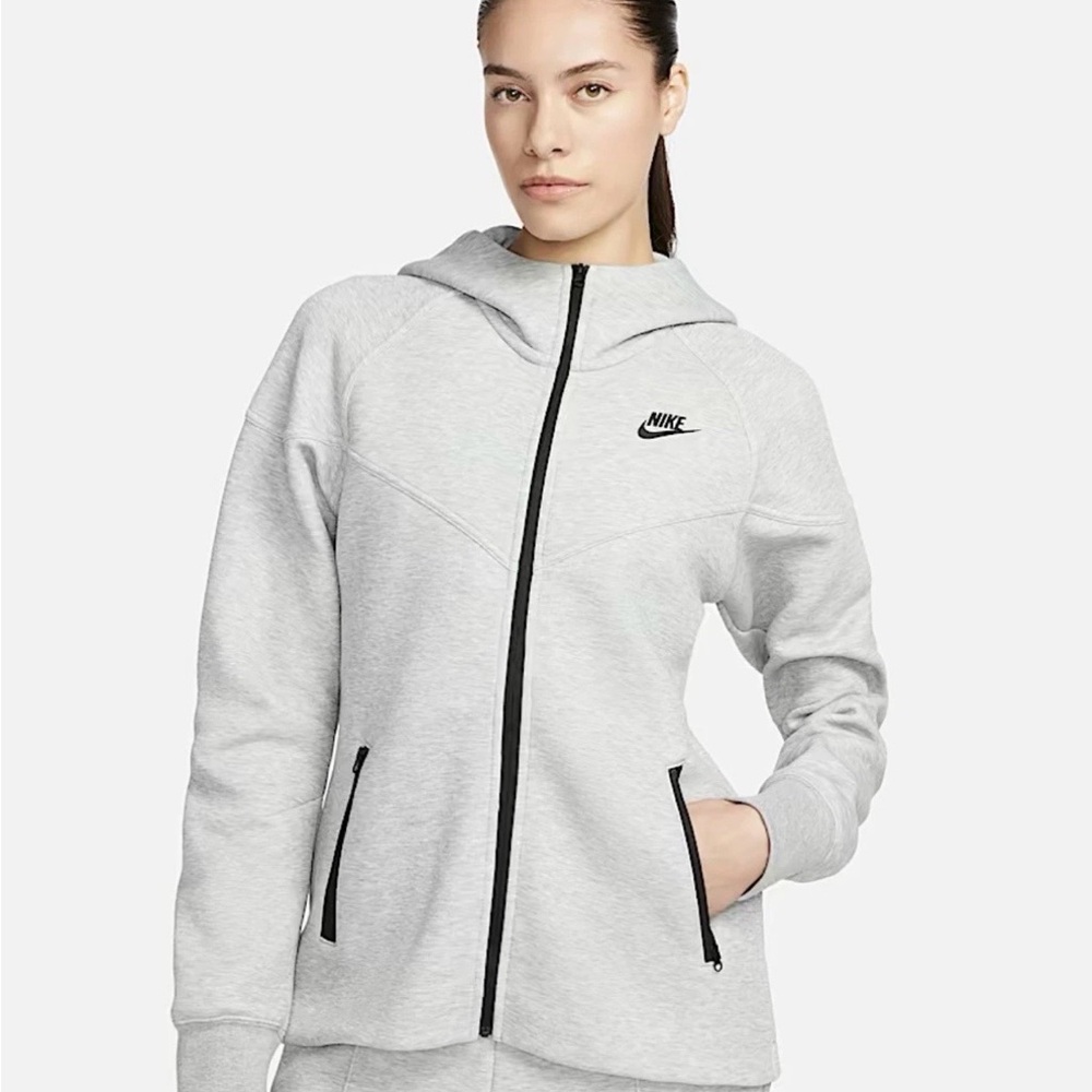 Nike Sportswear Tech Fleece Windrunner Dark Grey NWT